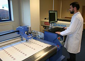 Global Packaging Manufacturer Cuts Bottleneck with DYSS Cutting Table 